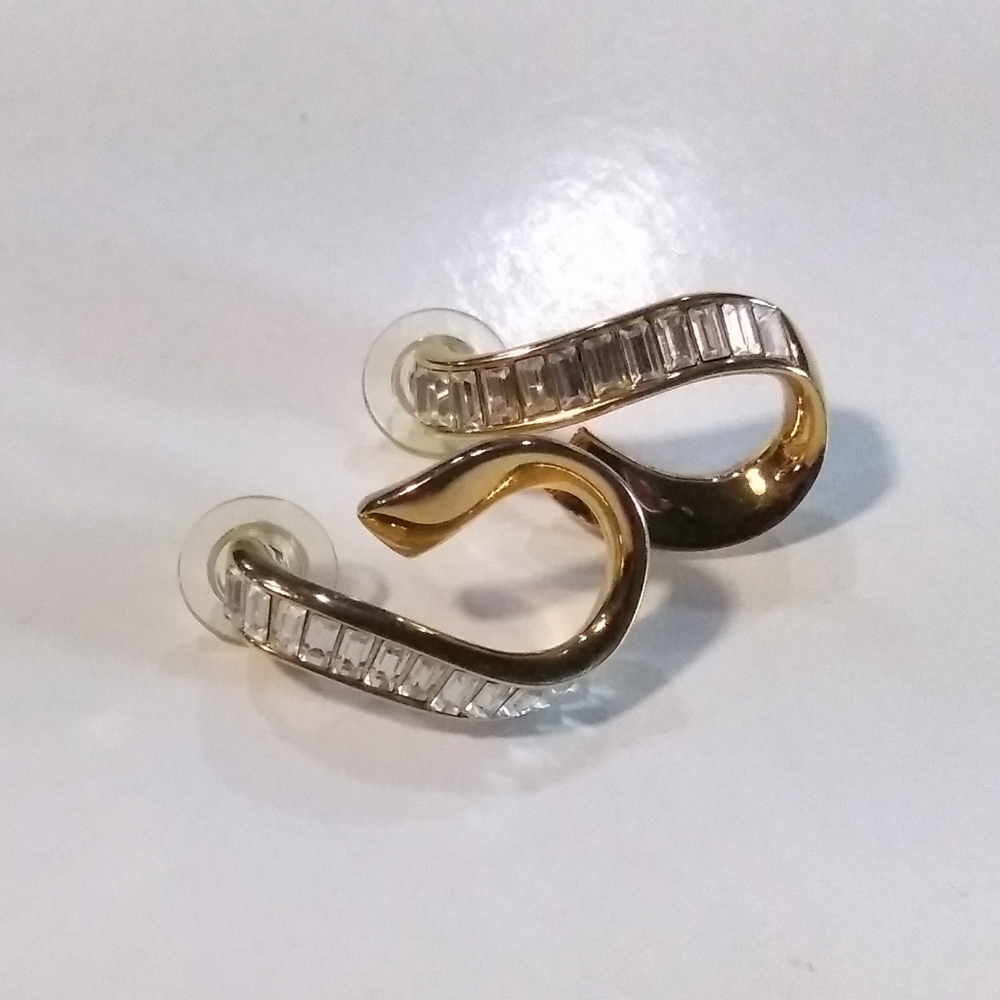 Swarovski Signature Earrings. - Picture 4 of 7